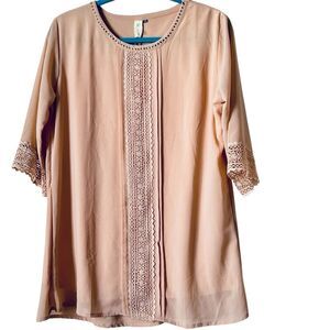Women’s Tunic Top Sz XXL  Tan With Crochet Trim 3/4 Sleeves Lined NWT